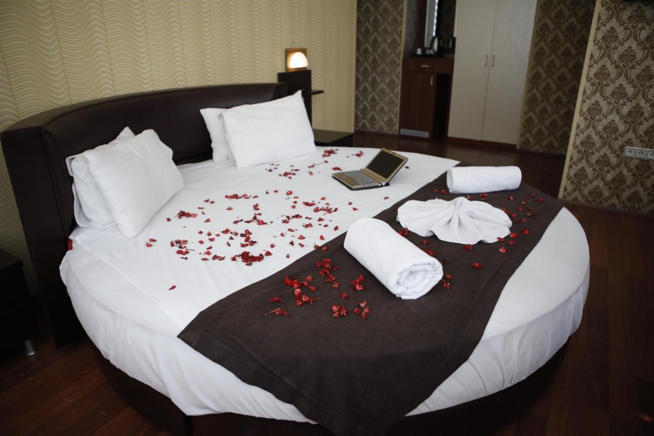 Silivri Safir Hotel Esterno foto